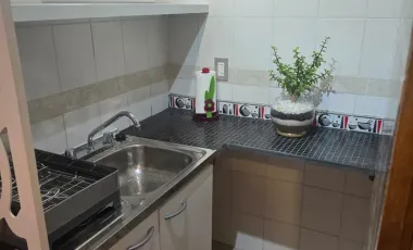 Arriendo Casa Interior A Pasos De Metro En Las Condes - Ic