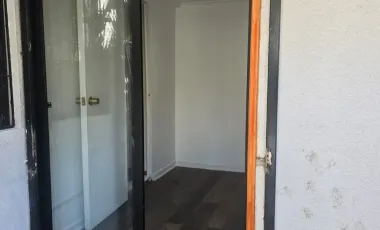 Arriendo Casa Interior A Pasos De Metro En Las Condes - Ic