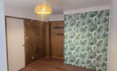 Arriendo Casa Interior A Pasos De Metro En Las Condes - Ic