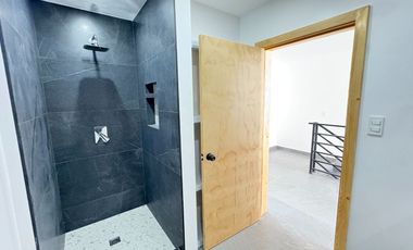 CASA EN VENTA PARA ESTRENAR, REMODELADA, EN NORIA NORTE, APODACA