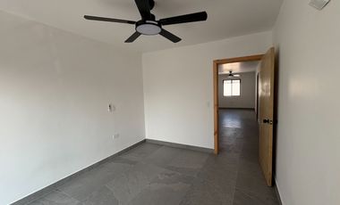 CASA EN VENTA PARA ESTRENAR, REMODELADA, EN NORIA NORTE, APODACA