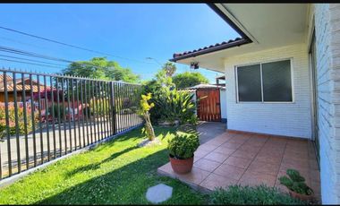 Casa en La Florida: 3D/2B, ¡Gran Oportunidad!