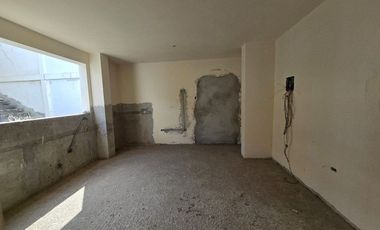 casa de venta en urbanización manta 2000 G/Z