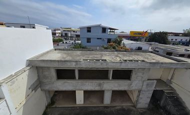 casa de venta en urbanización manta 2000 G/Z