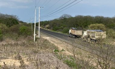 terreno de venta en manta vía manta rocafuerte G/Z