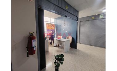 Vendo Edificio Comercial De 4 Pisos En Av. Gullman - Piura//ID:1159938