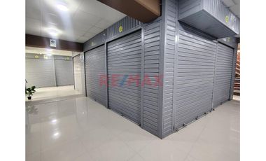 Vendo Edificio Comercial De 4 Pisos En Av. Gullman - Piura//ID:1159938