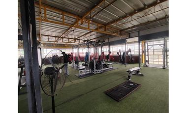 Vendo Edificio Comercial De 4 Pisos En Av. Gullman - Piura//ID:1159938