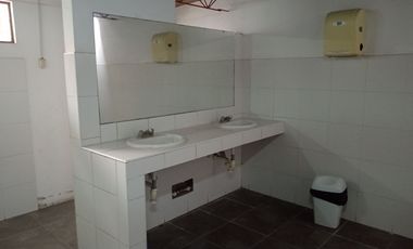 ALQUILER DE LOCAL DE 2,500 M2. LURIN