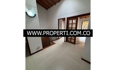 Casa en Arriendo Sector Loma del Chocho - Envigado