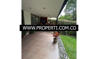 Casa en Arriendo Sector Loma del Chocho - Envigado