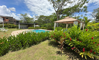 Exclusiva casa campestre en Santa teresita - Villavicencio