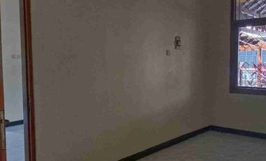 RUMAH MURAH SIAP HUNI CIJAGRA, DUA LANTAI,SANGAT STRATEGIS di BANDUNG