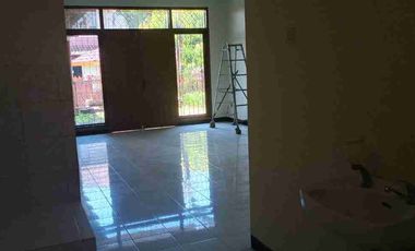 RUMAH MURAH SIAP HUNI CIJAGRA, DUA LANTAI,SANGAT STRATEGIS di BANDUNG