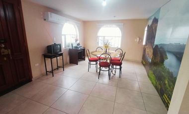 Casa de Una Planta de 162 m2, Independiente, con Terreno de 450 m2, en Venta, Dentro de Guayllabamba.