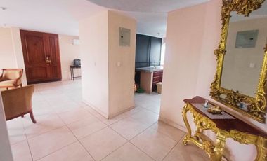 Casa de Una Planta de 162 m2, Independiente, con Terreno de 450 m2, en Venta, Dentro de Guayllabamba.