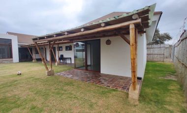 casa independiente de venta en portoviejo