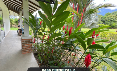 Casa campestre con amplio terreno en cumaral