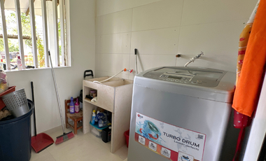 Casa campestre con amplio terreno en cumaral