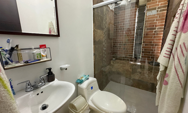 Casa campestre con amplio terreno en cumaral