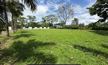 Casa campestre con amplio terreno en cumaral