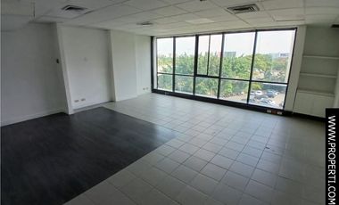 Oficina en Venta Sector Aguacatala - Poblado