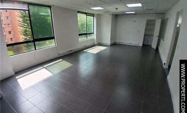 Oficina en Venta Sector Aguacatala - Poblado