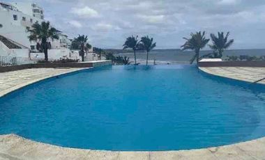 Alquiler de departamento en Manta frente al mar en urbanización privada zona sur