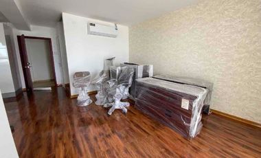 Alquiler de departamento en Manta frente al mar en urbanización privada zona sur