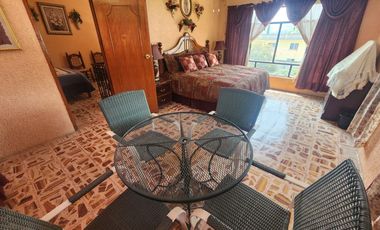 Hermosa Casa El Jardín Tonatico, Dos Niveles, en Esquina, Zona Centro y Cuenta con un Amplio Jardín