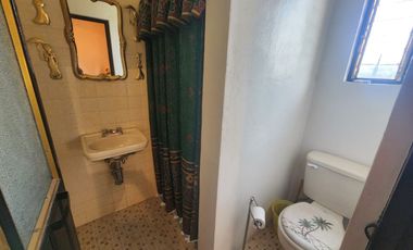 Hermosa Casa El Jardín Tonatico, Dos Niveles, en Esquina, Zona Centro y Cuenta con un Amplio Jardín