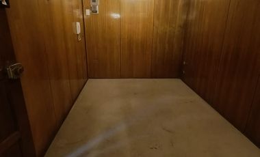 Oficina en arriendo con baño privado