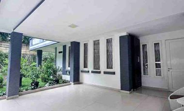 Rumah 2 Lantai di Neo Catalonia Nusa Loka BSD City