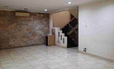 Rumah Disewakan Daerah Warung Buncit Jakarta Selatan