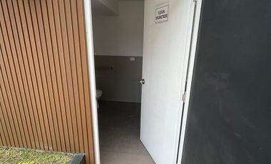 DPTO FLAT BONITO DE ESTRENO EN VENTA EN SAN BORJA CON BALCON EXTERIOR VISTA CON FRENTE A PARQUE