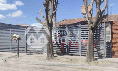 CASA EN VENTA BARRIO LOS PINARES - CERRILLOS