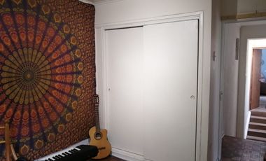 Amplia Casa en Miraflores Bajo con excelente accesibilidad