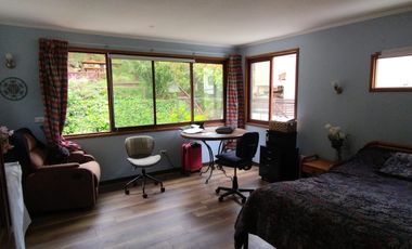 Amplia Casa en Miraflores Bajo con excelente accesibilidad