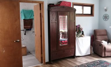 Amplia Casa en Miraflores Bajo con excelente accesibilidad