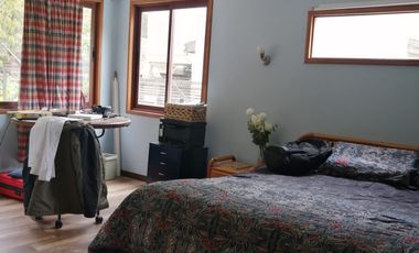 Amplia Casa en Miraflores Bajo con excelente accesibilidad