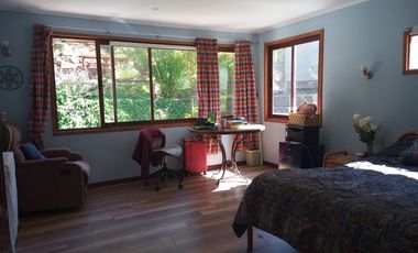 Amplia Casa en Miraflores Bajo con excelente accesibilidad