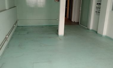 Amplia Bodega + Oficinas