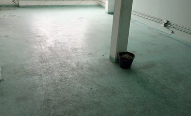 Amplia Bodega + Oficinas