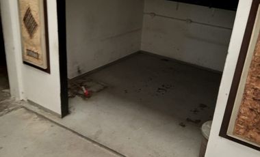 Amplia Bodega + Oficinas