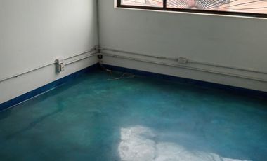 Amplia Bodega + Oficinas