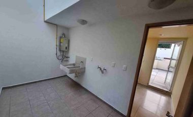 Renta casa en condominio en Coyoacán.