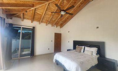 Hermosa Casa San Diego 3 y 4: Elegancia y Comodidad en el Corazón del Fraccionamiento.