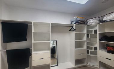 Hermosa Casa San Diego 3 y 4: Elegancia y Comodidad en el Corazón del Fraccionamiento.