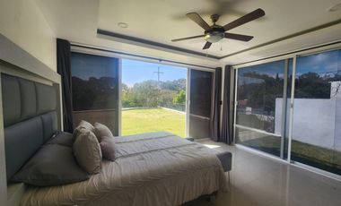 Hermosa Casa San Diego 3 y 4: Elegancia y Comodidad en el Corazón del Fraccionamiento.