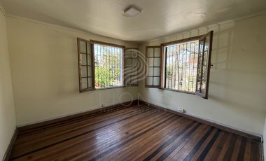 SE ARRIENDA AMPLIA CASA 4D/2B A PASOS DE AV. GRECIA Y SALVADOR